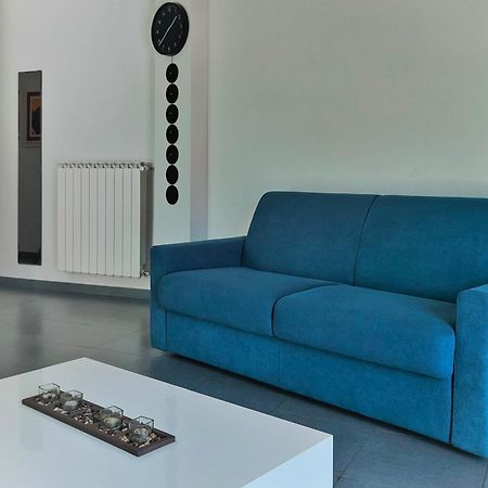 Апартаменты Navis' House Бари Экстерьер фото